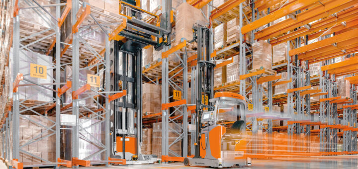 STILL unifies automation expertise in new UK unit